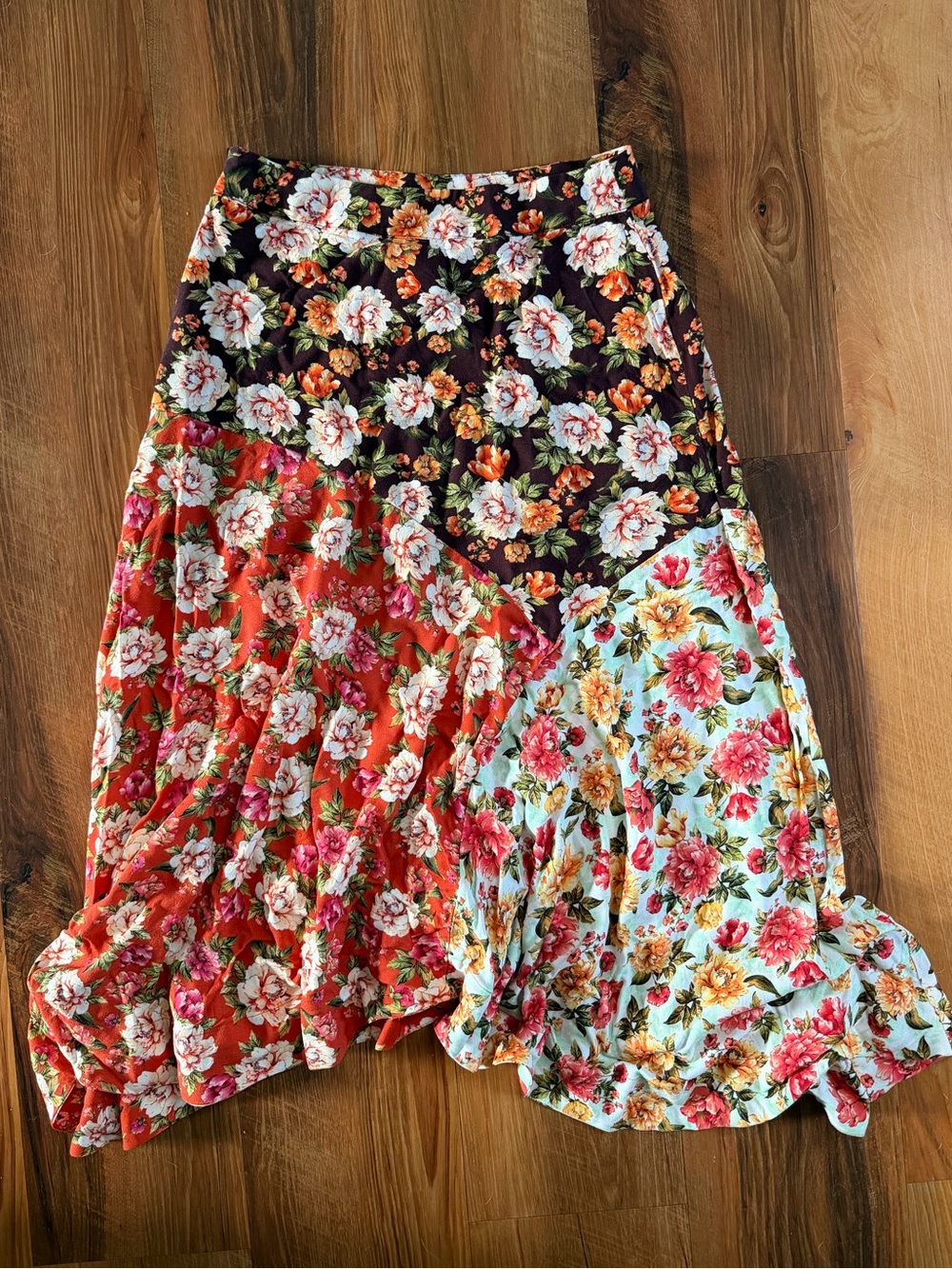Farm Rio Skirt - Picture 5 of 11